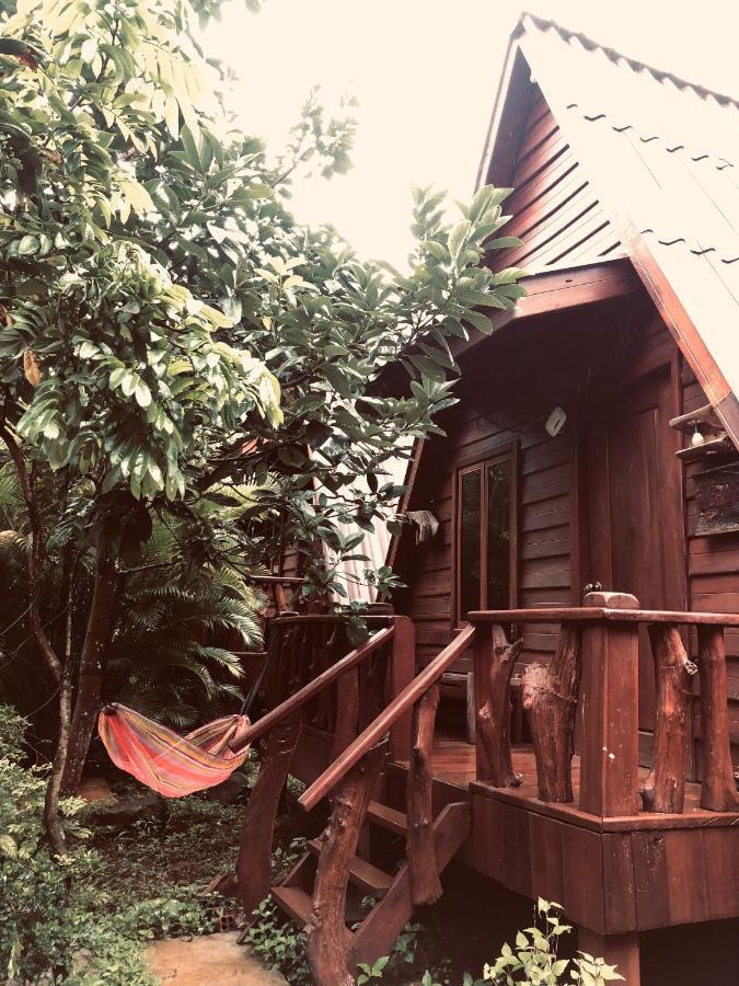 Mondulkiri Pizza Bungalows Senmonorom Exterior foto